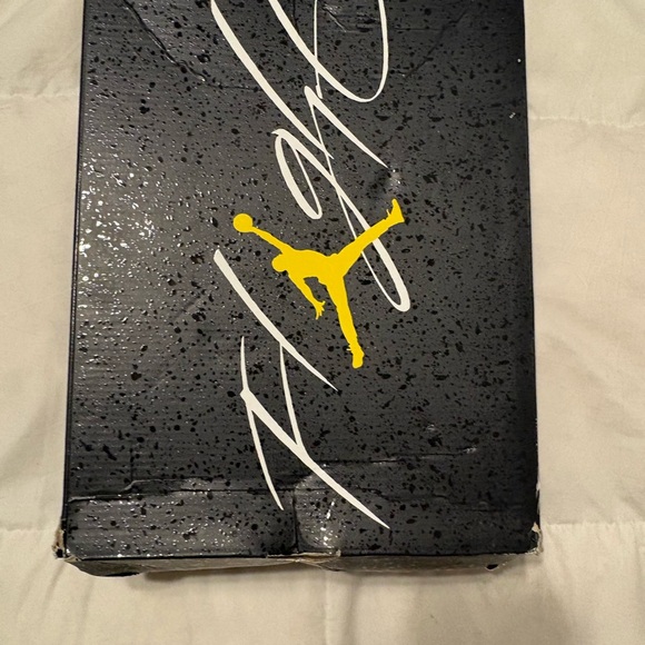 Jordan Athletic Shoes - Black - Picture 8 of 8